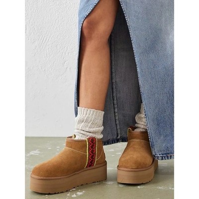 UGG Women's Classic Ultra Mini Braid Platform boots in Chestnut USA 9 Low Top