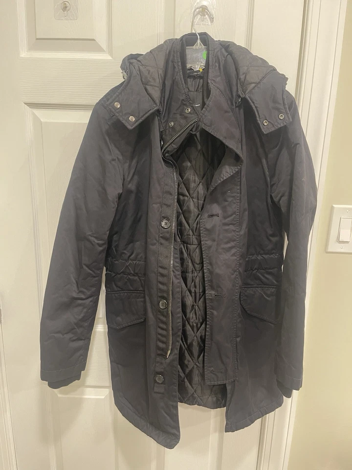 Chaqueta Parka Larga ZARA HOMBRE Rompevientos Sudadera con Capucha Abrigo Militar Grande Negra Gorpcore Foto 2 de 4