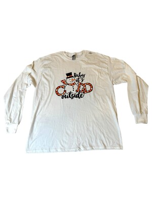 ''Baby It's Cold Outside'' Snowman Gildan Men's/Unisex 100% Cotton Long-Sleeve XL
