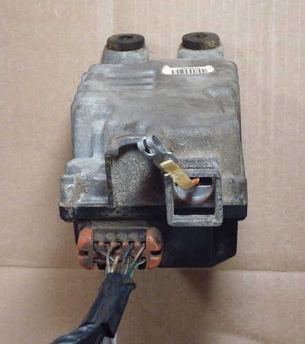 1998 Chevy Silverado 4x4 OEM Cruise Control Module 25169208J GMC Sierra - Picture 4 of 4
