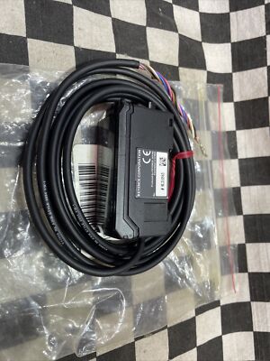 KEYENCE GT-71A, GT71A, AMPLIFIER UNIT DIN-RAIL MOUNT, ShipSameDay