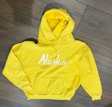 Vintage 80’s Yellow Alaska Sportswear Hoodie USA MADE Size Lg. Huskies Eskimo