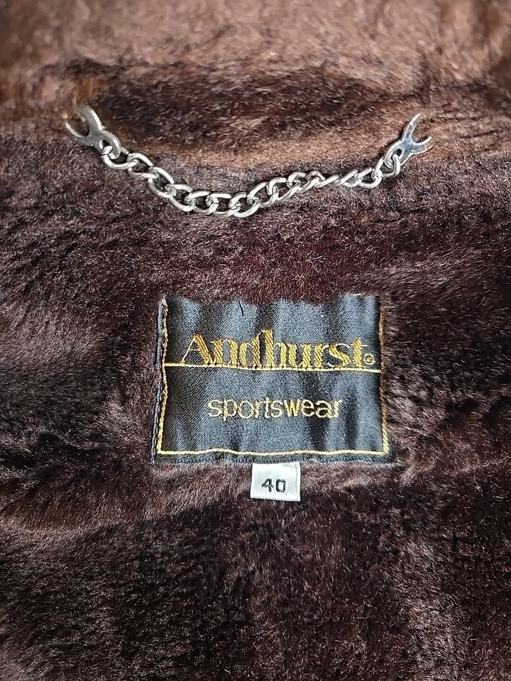 Chaqueta deportiva vintage años 70 Andhurst para hombre con botones medianos retro forrada de piel sintética 40 Foto 4 de 4