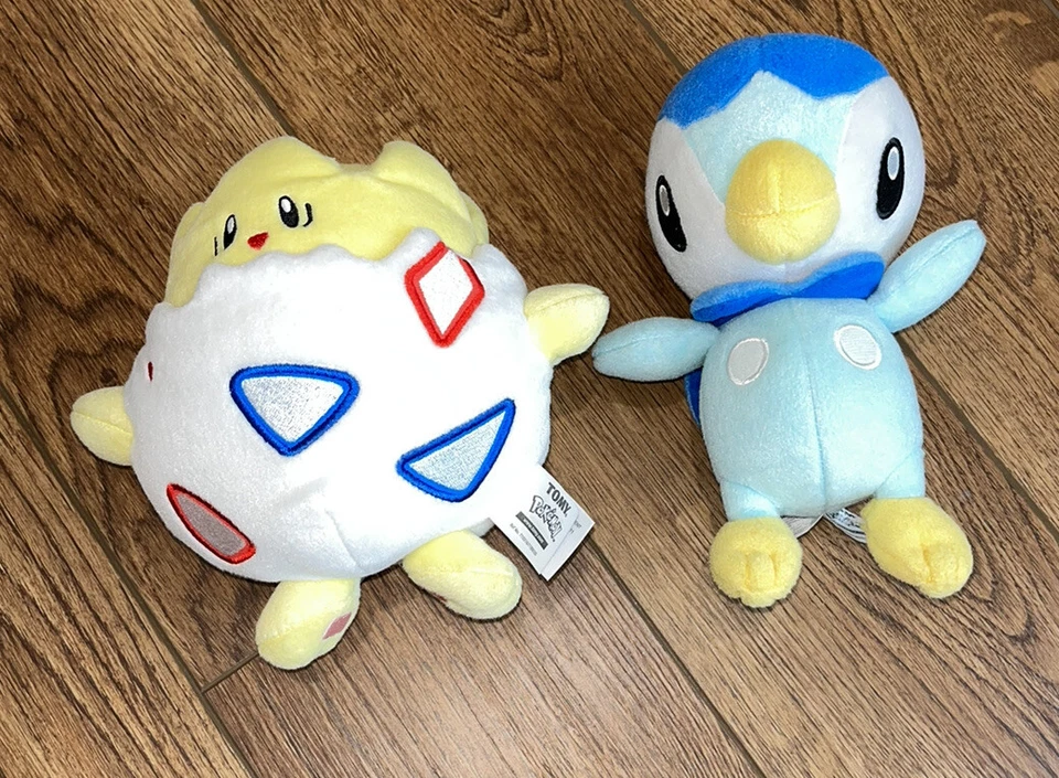 Pokemon Togepi y Piplup Peluche Nintendo Juego Freak Juguetes de Peluche Suave Tomy Lote Foto 2 de 4