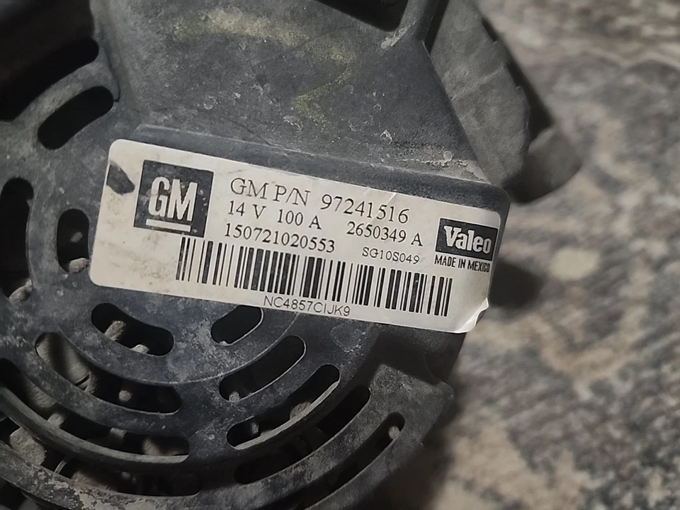GM P/N 97241516 Valeo 14V 100A 2650349 A 150721030553 Alternator  - Image 2 of 4