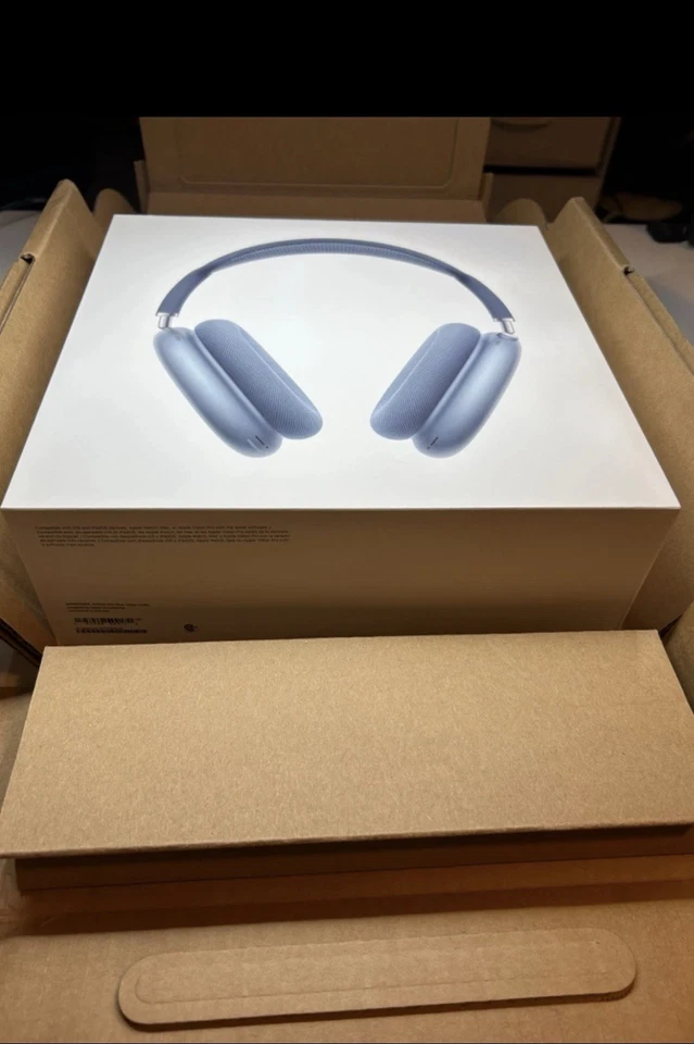 APPLE AIRPODS MAX OVER-EAR Bluetooth Wireless Headphones USB-C MWW63AM/A  - BLUE - Image 2 of 4