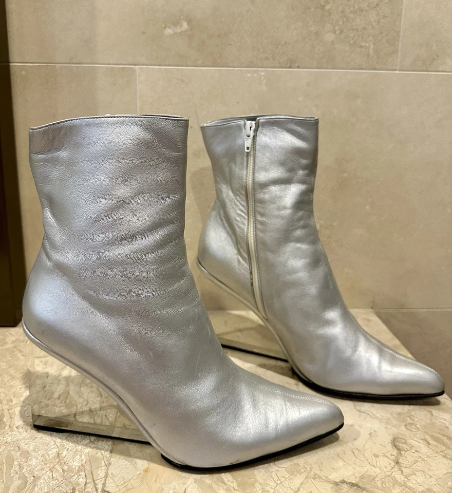 Casadei Plata Cuero Lucite Cuña Botines Talla 10 Punta Punta Zapatos Tacones Foto 2 de 4