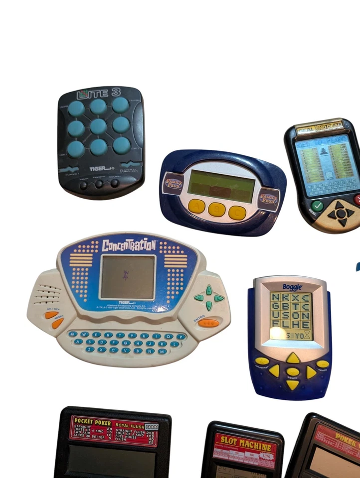 Лот Tiger Radica портативные электронные игры покер пасьянс тетрис Boggle работает - Изображение 3 из 4