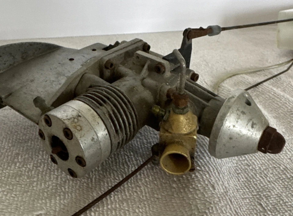 K&B 3.5cc Outboard Marine Model Engine 21rc Boat Motor Flywheel 1980’s + More - Image 2 of 4