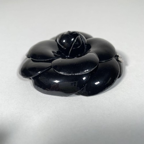 CHANEL Coco Mark Camellia Corsage Brooch CC Logo Patent Black - Bild 23 von 24