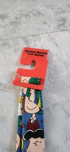 Tie Necktie Charlie Brown and gang Comic Tied Wide Classic. new . RN 44738 - Picture 4 of 6