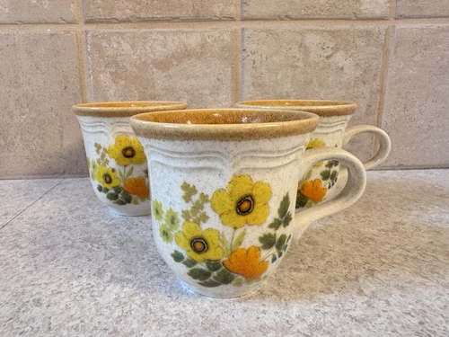 Vintage Lot of 3 MIKASA GARDEN CLUB "FRESH FLORAL" Coffee Mugs Cup
