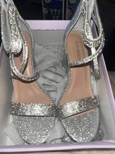 Top Moda Heels Womens 7 Silver Shiny Slingback Open Toe  Zip Heel Shoes