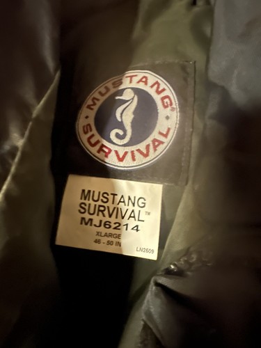 Mustang Type III PFD Survival Floater Jacket MJ6214 Adult Size XL 46-50 - Picture 5 of 7