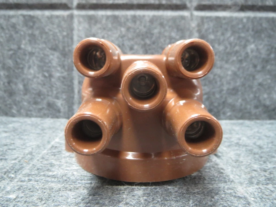 Distributor Cap for 1988-1989 Eagle Medallion - Made in Italy - Ships Fast! Foto 2 de 4