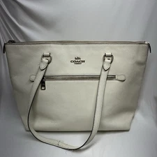 Coach Large Crossgrain Leather Gallery Tote for Women - Chalk White (F79608)