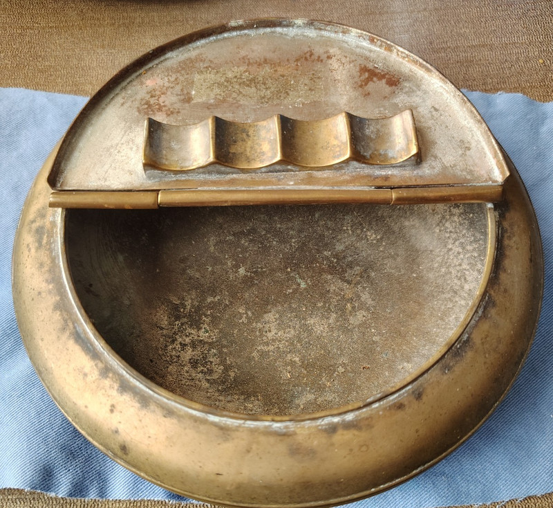 Vintage Brass Lidded Ashtray (silent butler)