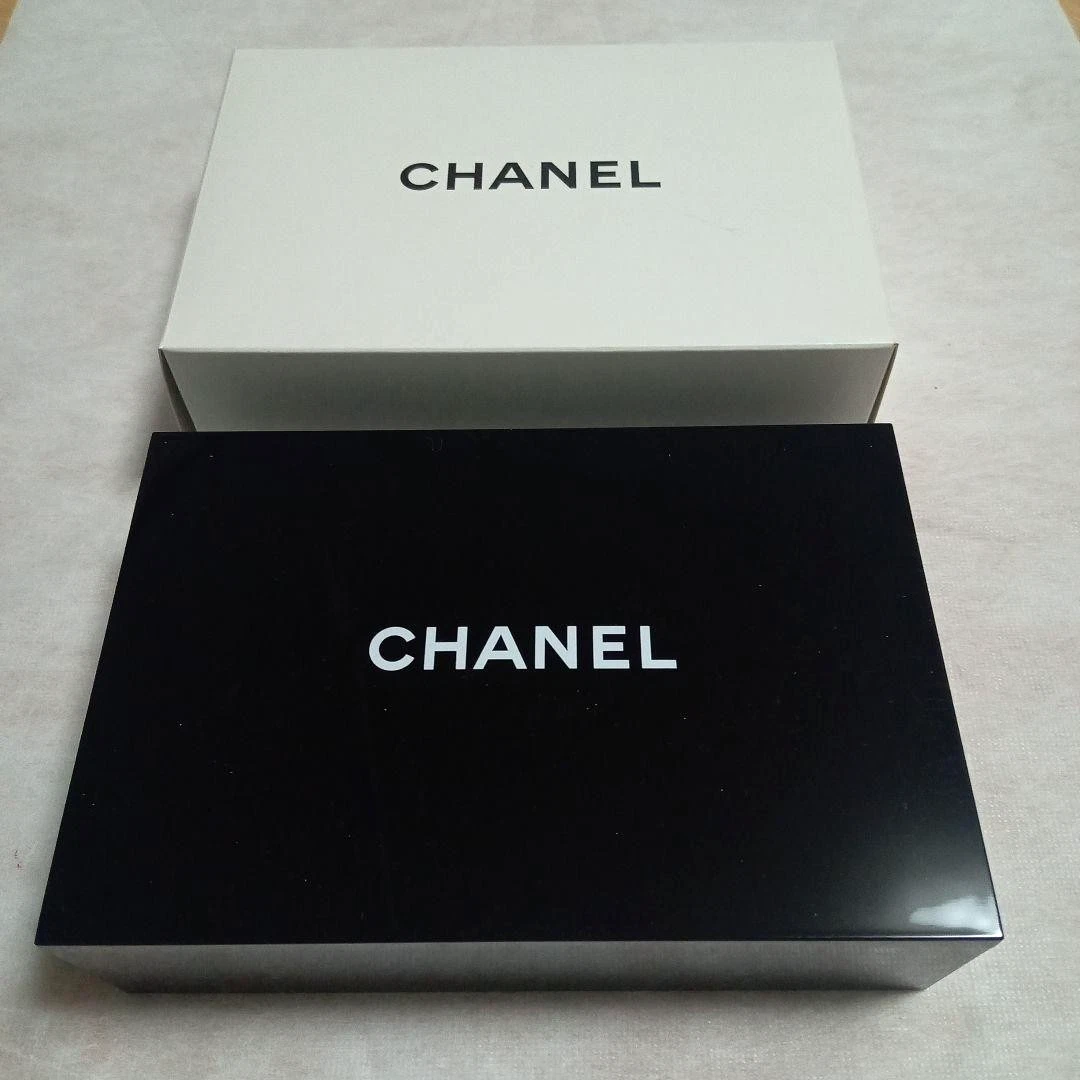 CHANEL Black Makeup Makeup Boxes for sale | eBay