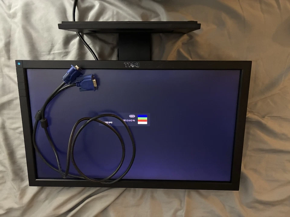 Dell Computer Monitor Screen Perfectly Functional Tested - Image 4 of 4