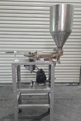 #ad Pro Fill Vintage Semiautomatic Liquid 10 100ml Piston Filler Machine 10 gallons $1500.00