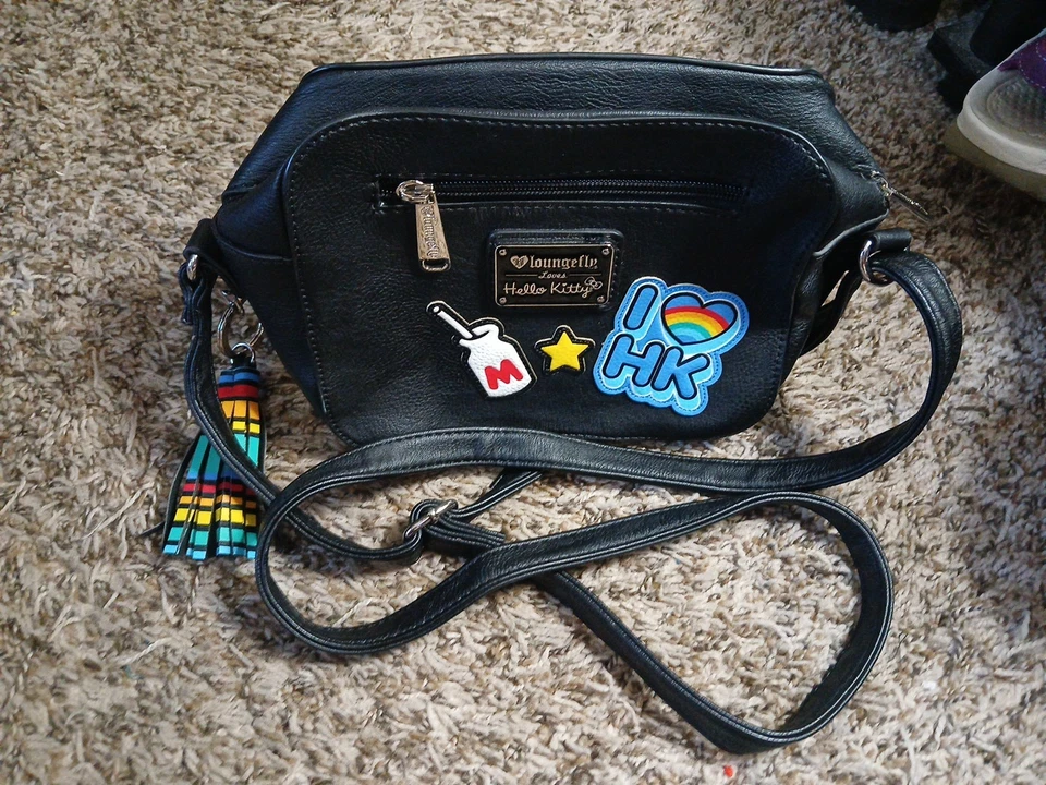 RARE Hello Kitty Loungefly Crossbody Rainbow Patches Bag Purse OG Heart Logo NWT - Image 2 of 4