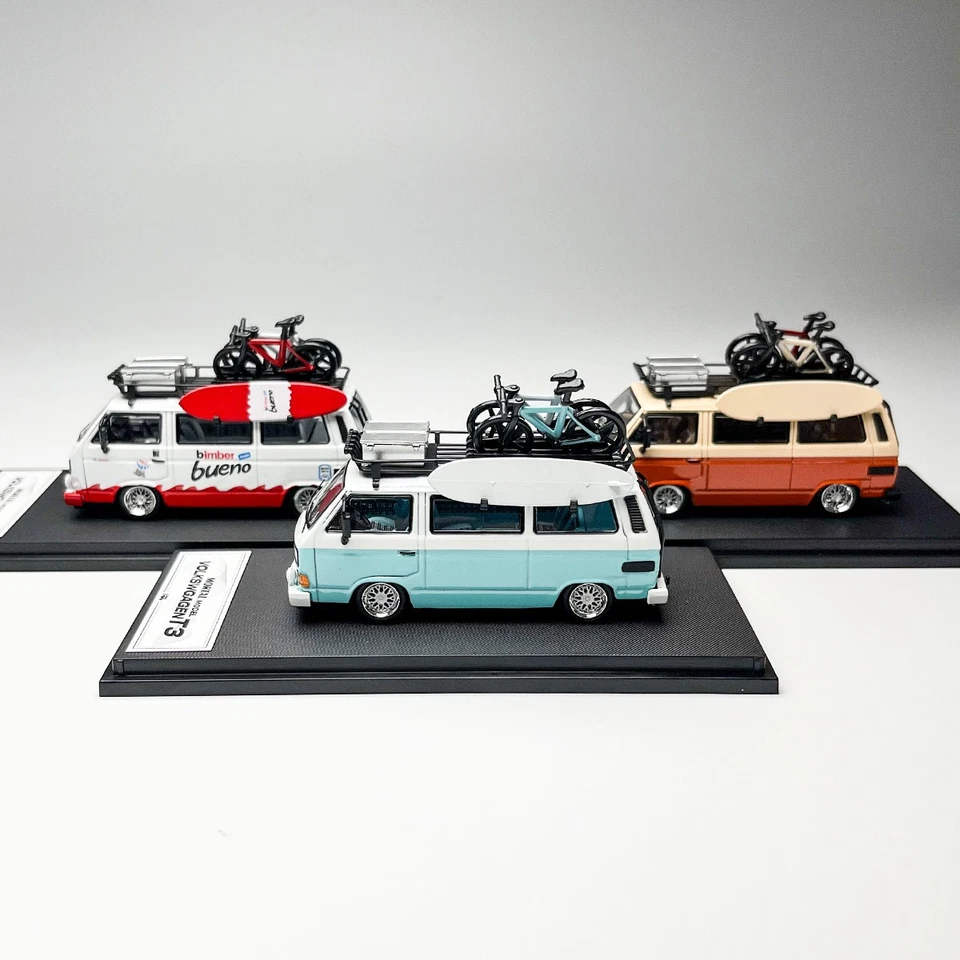 Coche de metal fundido a presión modelo deportivo cámper furgoneta múltiple VW T3 Mortal 1:64 Foto 3 de 4