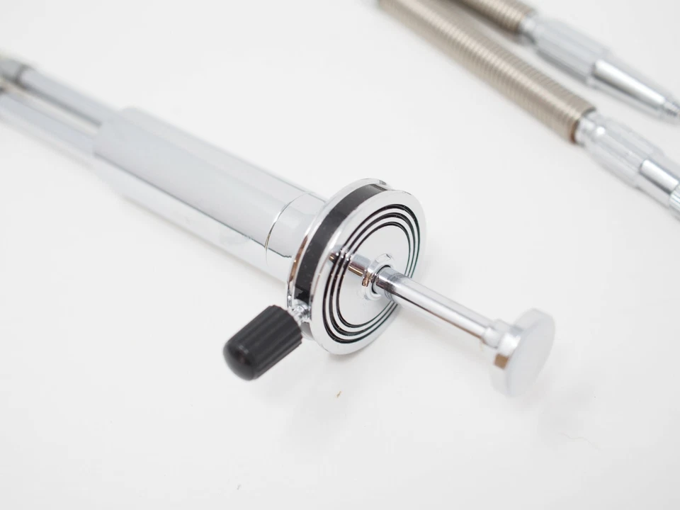 Olympus Double Cable Release for Auto Bellows - Image 3 of 4