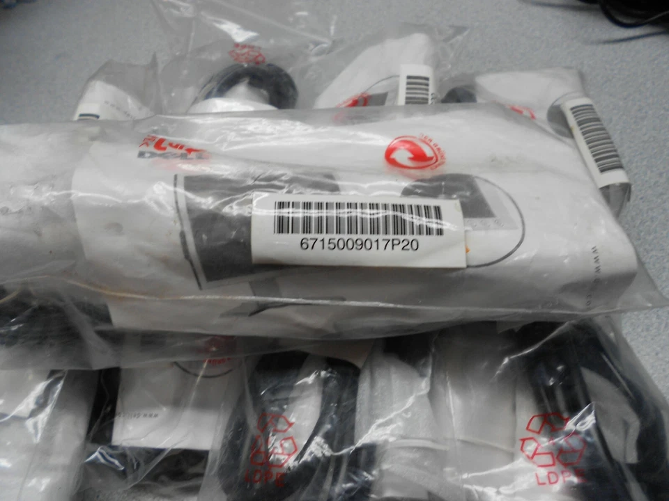 Lot 5 DVI-D to DVI-D DVI Male 2 Male Single Link Cable for LCD Display Monitors  - Image 2 of 2