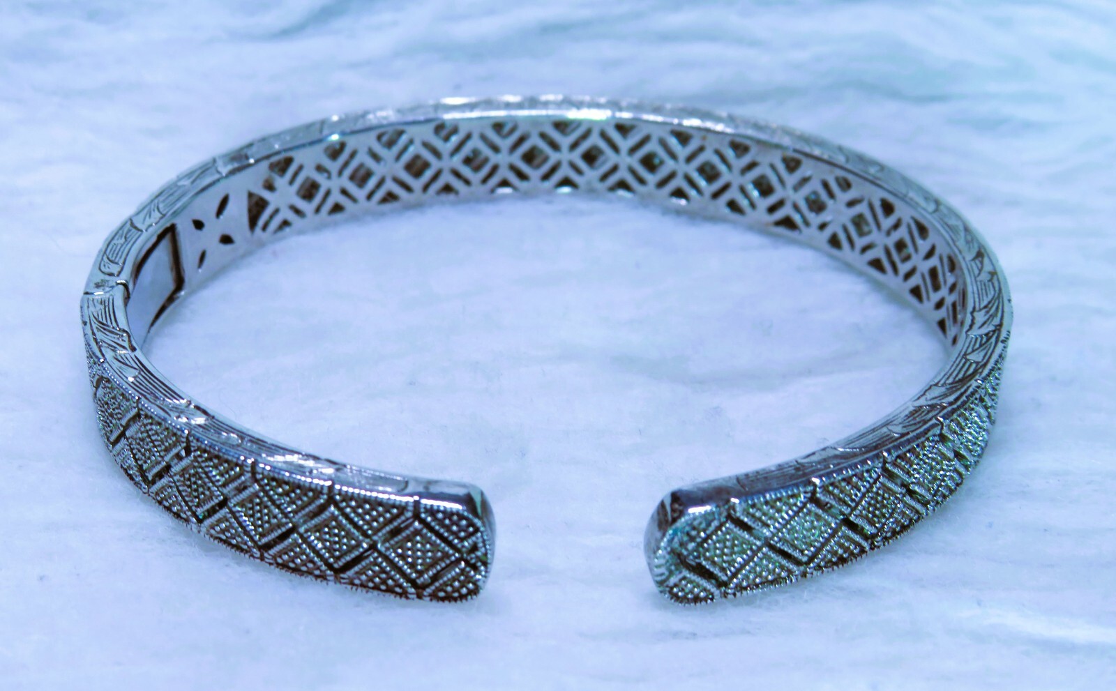 ISP, signed, sterling silver Diamond Kick Cuff Br… - image 7