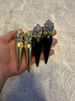 Christian Louboutin Rouge Velvet Matte Lip Colour Lipstick 001 M Full Size