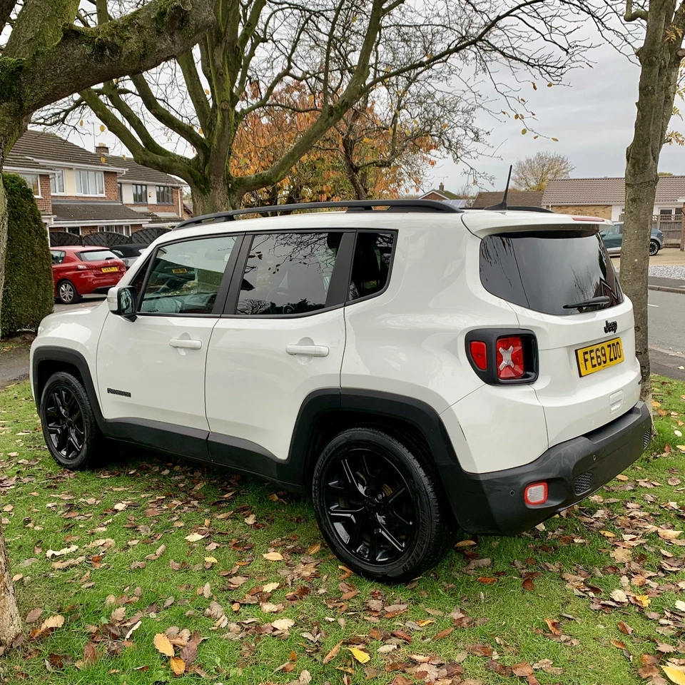 2019 Jeep Renegade 1.0 GSE T3 Night Eagle SUV 5dr Petrol Manual Euro 6 - Image 3 of 4