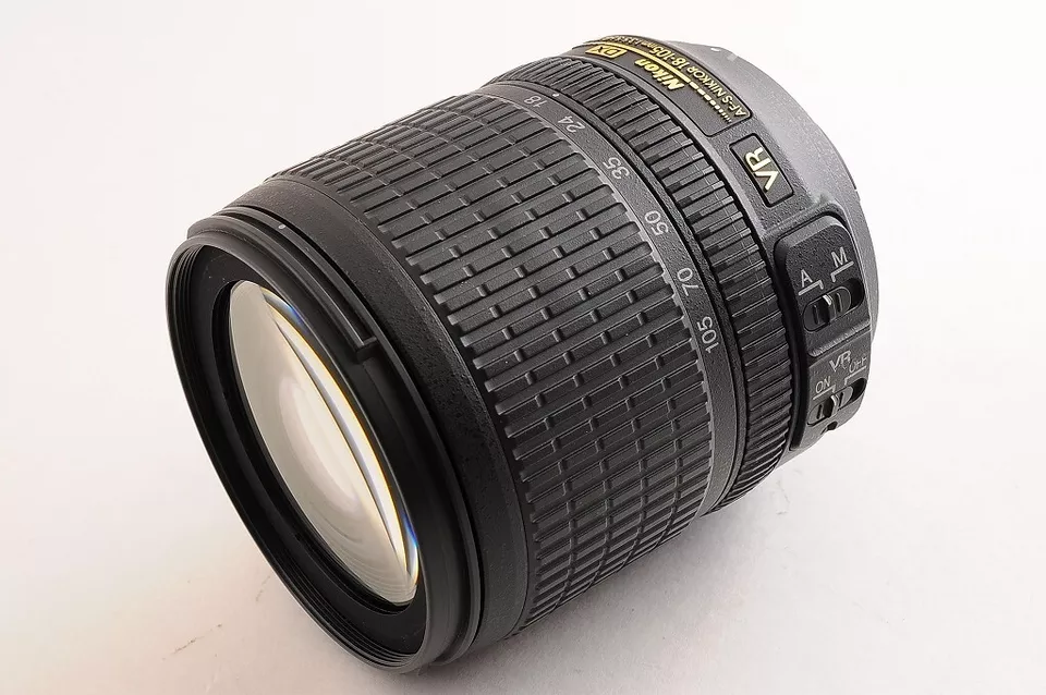 Nikon AF-S NIKKOR 18-105mm F3.5-5.6G ED DX VR Zoom Lens w/Hood TOP MINT Japan - Image 3 of 4