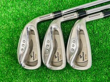 Bridgestone TourStage ViQ Iron Set 5.6.8.9 PW RH Ns Pro 900GH Stiff EL6963