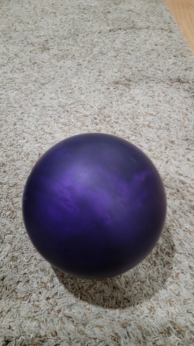 Hammer Purple Pearl Urethane Bowling Ball | 14 Pounds | 3-4