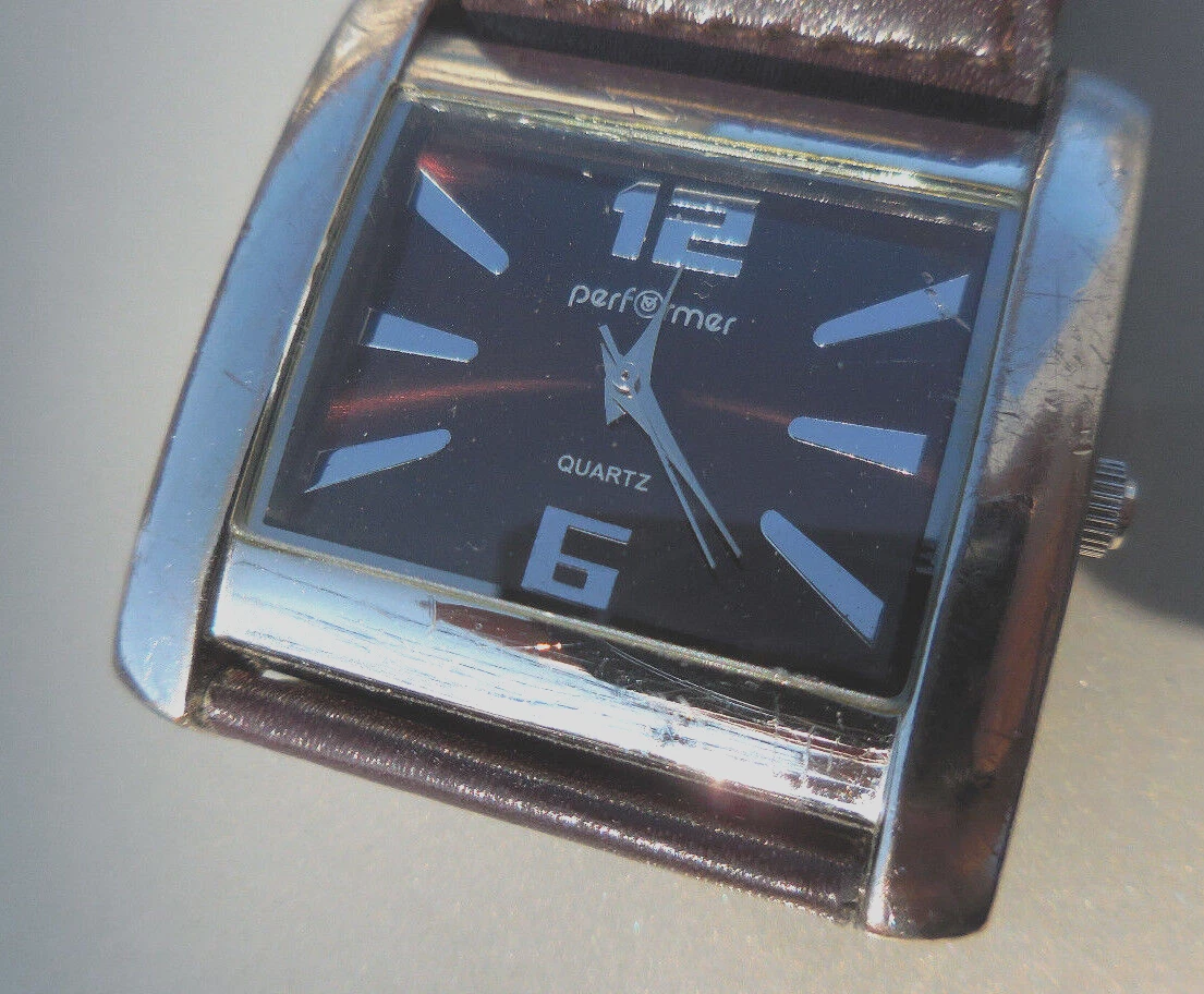 Montre store performer femme