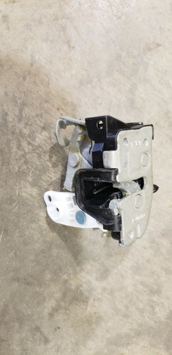 Nuevo pestillo original FABRICANTE DE EQUIPOS ORIGINALES Ford - Imagen 2 de 5