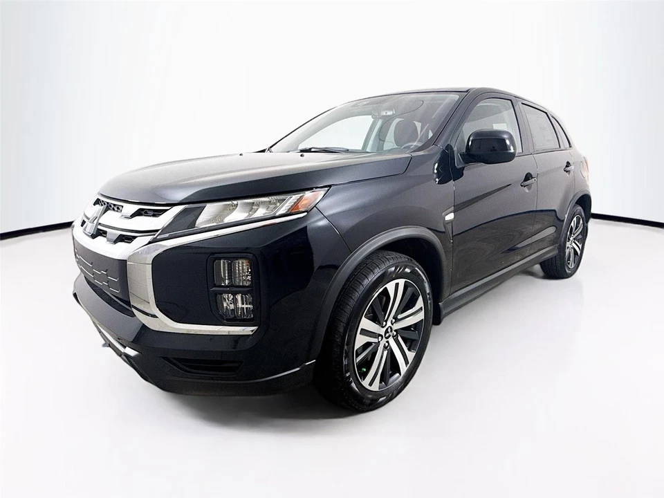 2025 Mitsubishi Outlander Sport S - Image 3 of 4