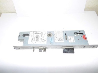 Dorma SVP 6739 Panik Schoß 24v geteilte Nuss Flachstulp 24x270x3 Motor