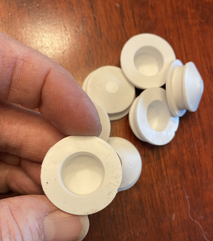 NEW Replacement 7/8" Salt and Pepper Shaker_ Rubber Stoppers plugs Set