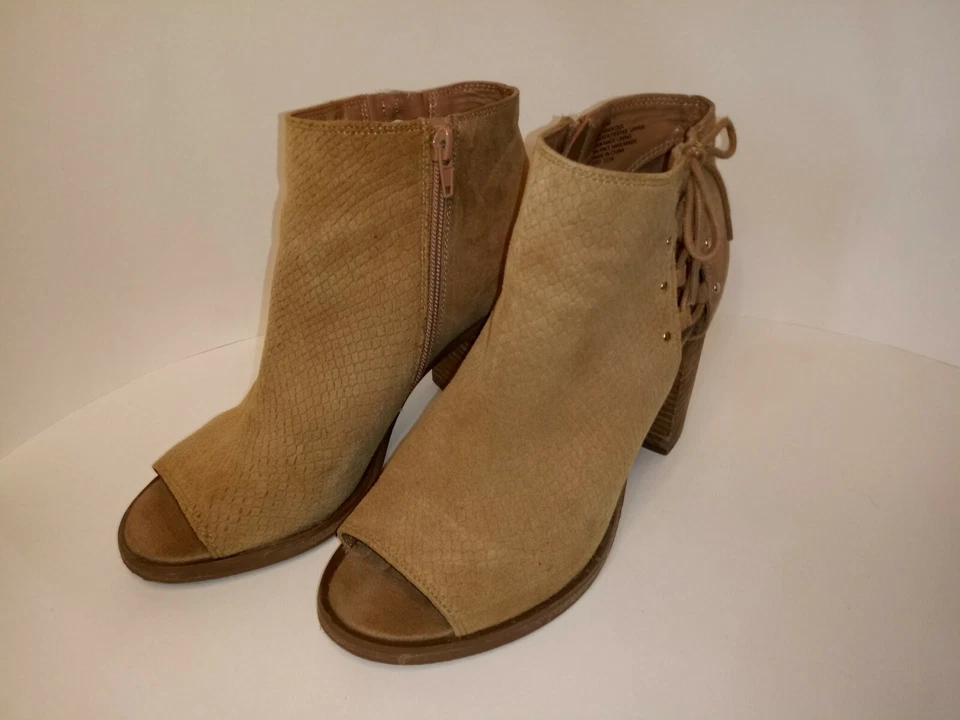 Talla 7.5 Nine West Abierto Encaje Lateral Peep Toe Tacón Madera Marrón Gamuza Bota Cremallera Lado Foto 3 de 4