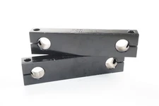 Pack of 2 New Genuine OEM Paccar B20-6020 Front Spring Shackle Shackles ShpsFREE