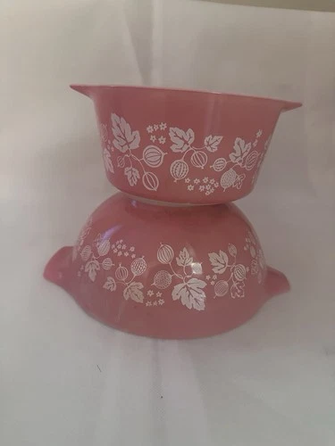 Pyrex Vintage Pink Gooseberry Cinderella Bowl #442 1.5  Quart & #473 Casserole