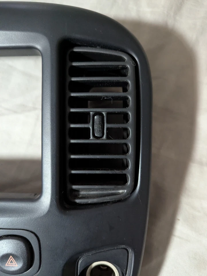 2001-07 Ford Escape/ Mazda Tribute Center Dash Radio Climate Control Bezel Black - Image 2 of 4
