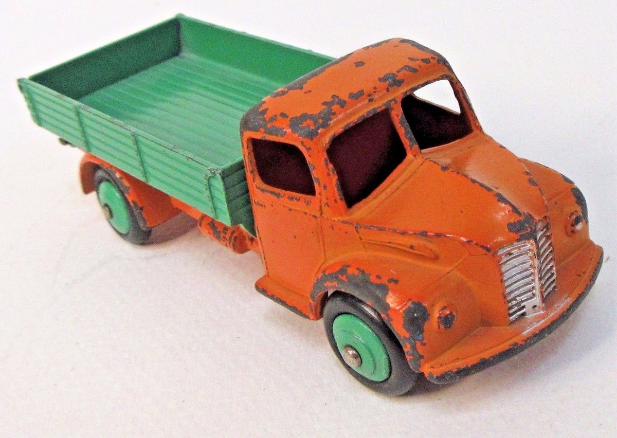 1950's Dinky #414 DODGE REAR TIPPING WAGON TRUCK orange & green