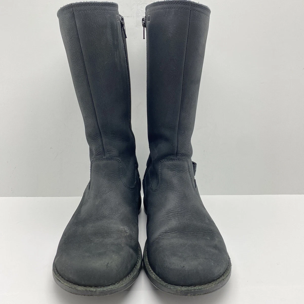 Peak Zipper - Black Leather Boots