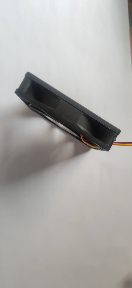 1pc ADDA AD0724HB-D72 24V 0.16A 7CM 7015 3-wire Cooling Fan - Image 4 of 4