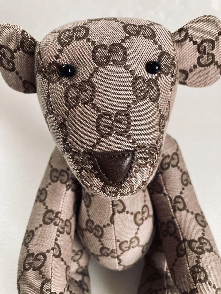 Lot de 2 ours en peluche en toile Gucci GG couleur beige bleu avec boîte occa... - Photo 3/4