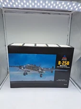 1999 Accurate Miniatures B-25B Mitchell Doolittle Raider Kit #3430 1:48 Scale