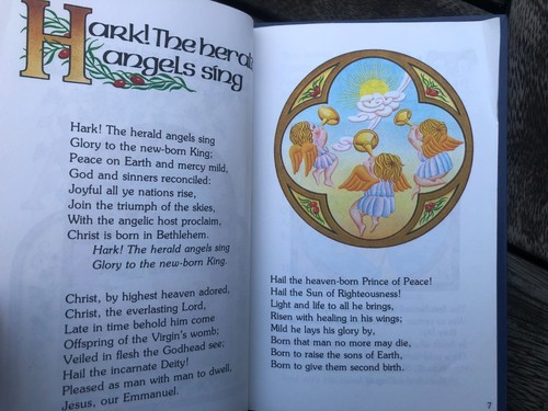 2 Ladybird Christmas Books Well-Loved Carols & The Christmas Mouse Silent Night - Picture 7 of 8