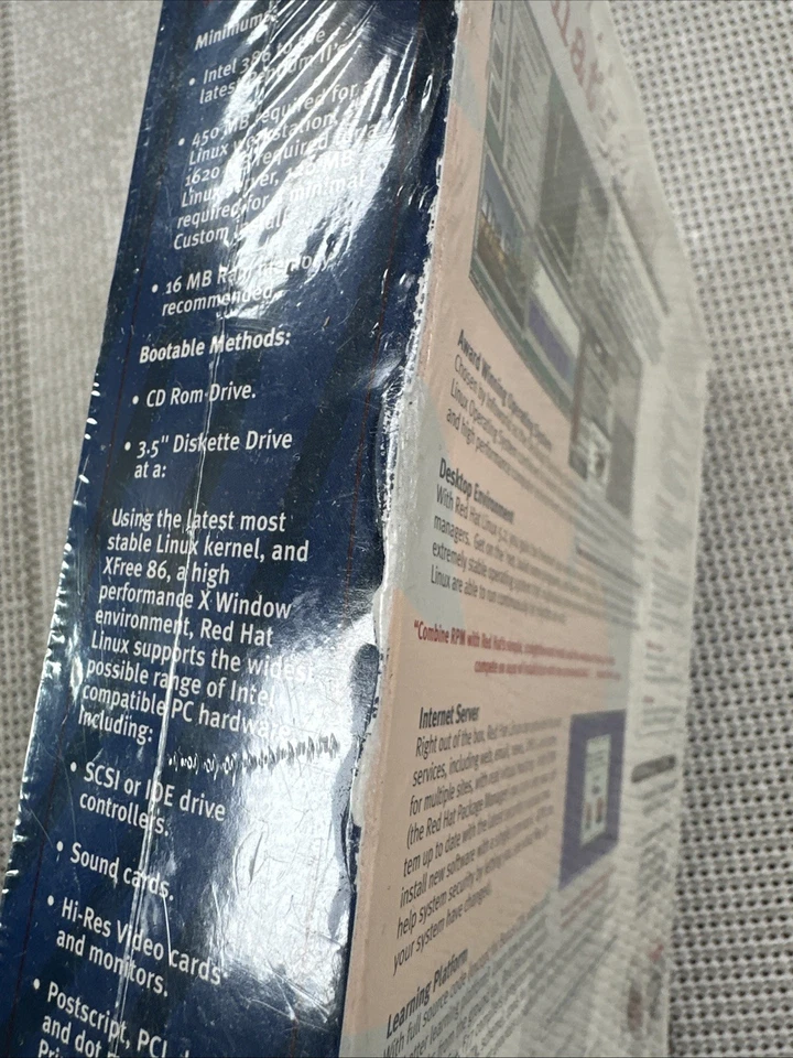 Official Red Hat 5.2 Linux Big Box 1998 Brand New - Image 4 of 4